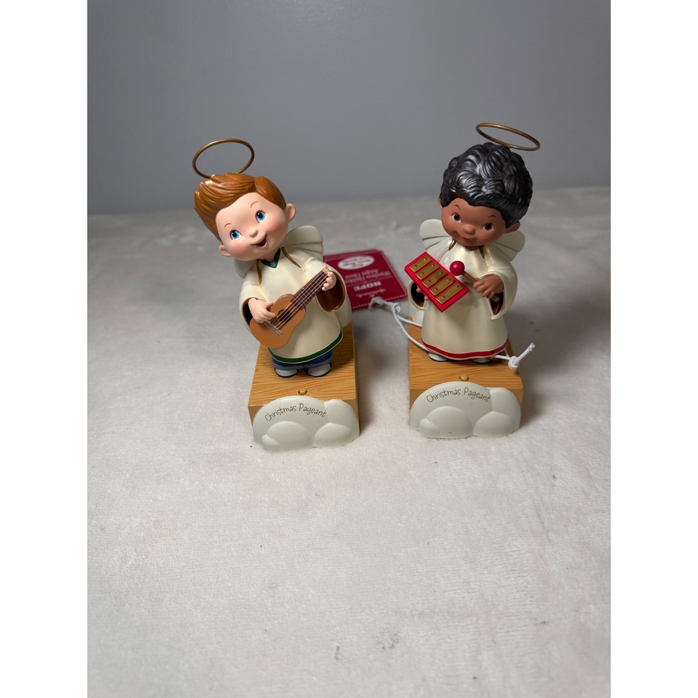 Hallmark Wireless Childrens Angel Choir Hope Musical Christmas Figurines Set 2